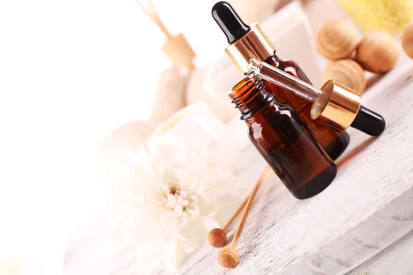 Spa dropper bottles with essence — Stock Photo, Image