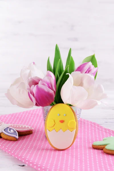 Delicious Easter cookies on table on light background — Stock Photo, Image