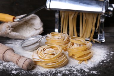 Metal pasta maker Makina ve malzemeler