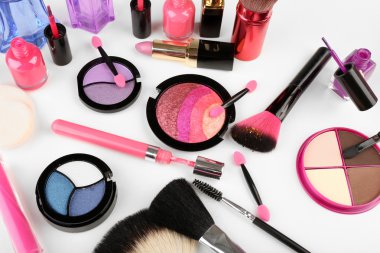 Farklı Dekoratif kozmetik