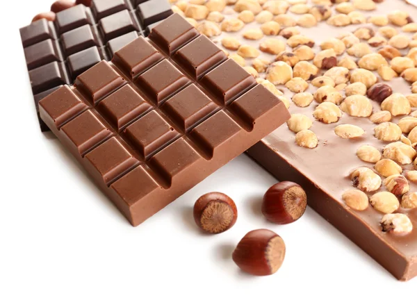 Coklat batangan dengan hazelnut — Stok Foto