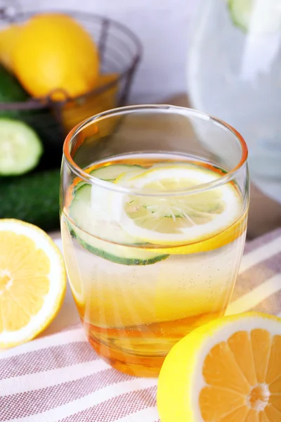 Fresh water with lemon and cucumber — Stock Photo, Image