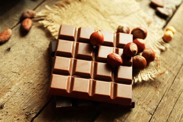Csoportja, csokoládé, dió — Stock Fotó