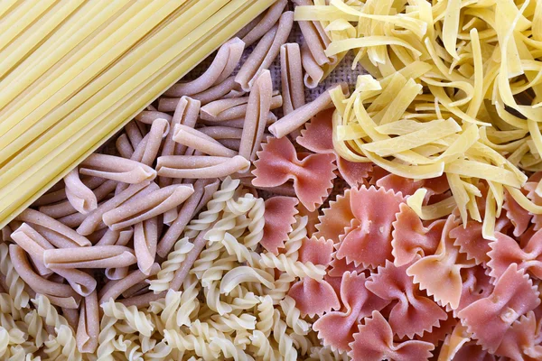 Different types of pasta close up — Stock Photo, Image