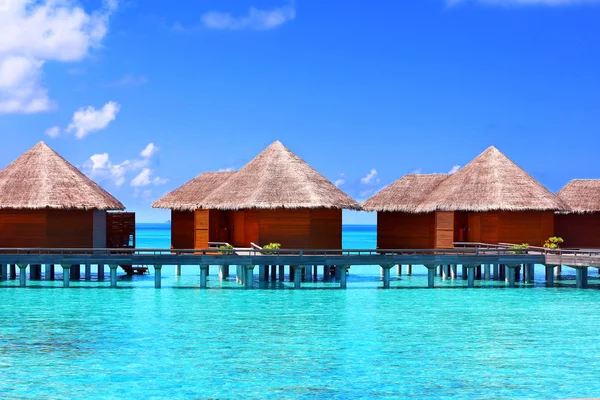 Üzerinden baros Maldivler mavi okyanus su Villa