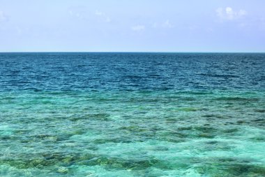 Okyanus su tatil Adası manzarasına