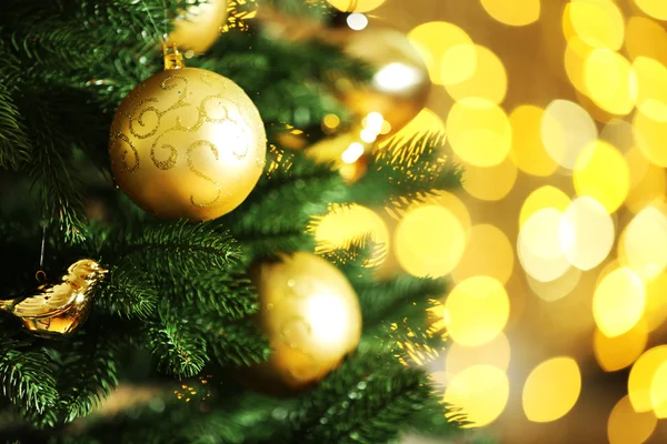 Decorated Christmas tree — Stock Photo, Image