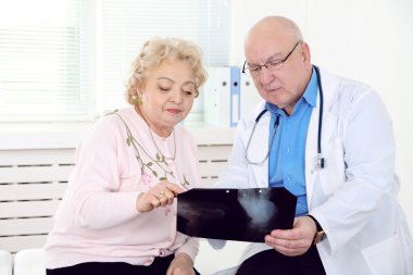 Doktor ve hasta hastane Kliniği