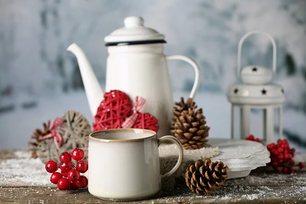Winter composition with hot beverage on nature background — Stock Photo, Image