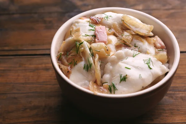 Dumplings med stekt lök — Stockfoto