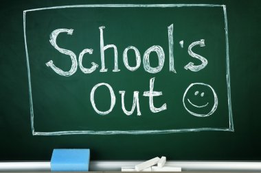 Blackboard arka plan üzerinde yazıt