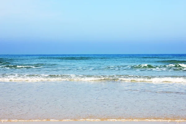 Plaj ve güzel — Stok fotoğraf