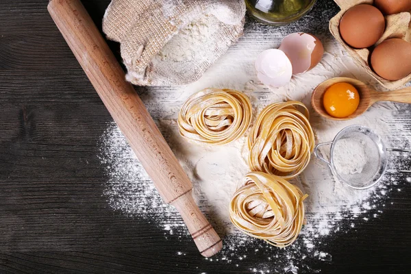 Raw homemade pasta — Stock Photo, Image