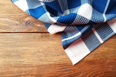 Peçete ahşap arka plan üzerinde