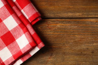 Peçete ahşap arka plan üzerinde
