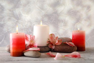 Spa mumlar ile natürmort