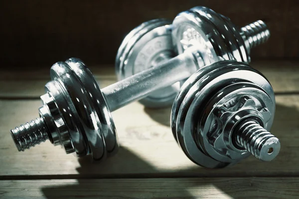 Büyük dumbbells yakın çekim — Stok fotoğraf