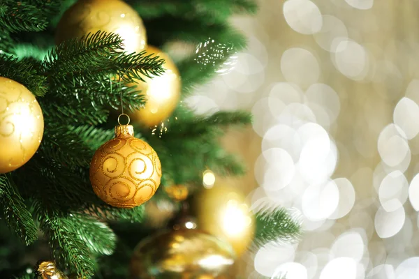 Decorated Christmas tree — Stock Photo, Image