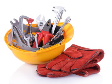 Kask içinde inşaat araçları yakın çekim