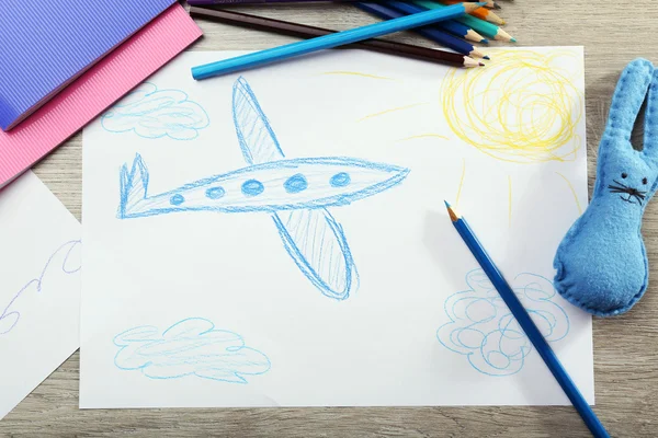 Bambini che disegnano su foglio bianco di carta, primo piano — Foto Stock