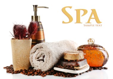 Kozmetik şişe, sabun ve havlu, beyaz izole bileşimi