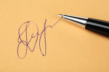 Kalem ve Kağıt arka plan üzerinde imza