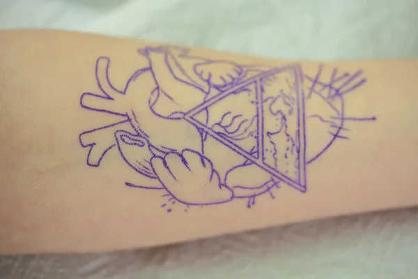 Proces van het maken van tattoo, close-up — Stockfoto