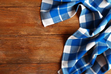 Peçete ahşap arka plan üzerinde