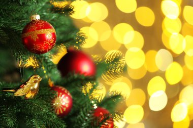 Madalyalı Noel ağacı