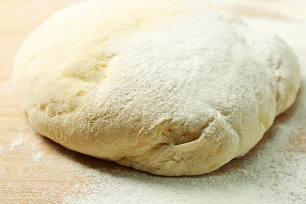 Dough on cutting board close up — Stock Photo, Image