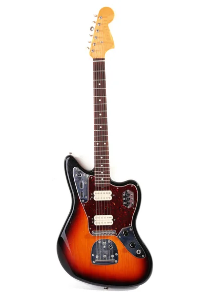 Elektrická kytara izolovaná na bílém — Stock fotografie