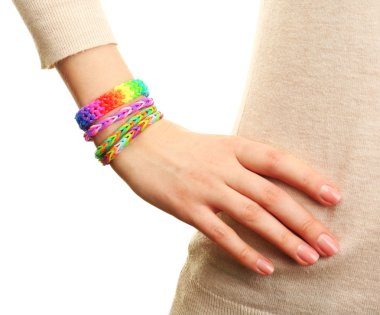 el ile üzerine beyaz izole bilezik