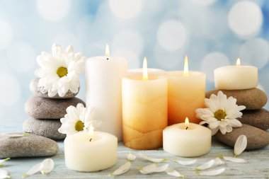 Spa mumlar ile natürmort