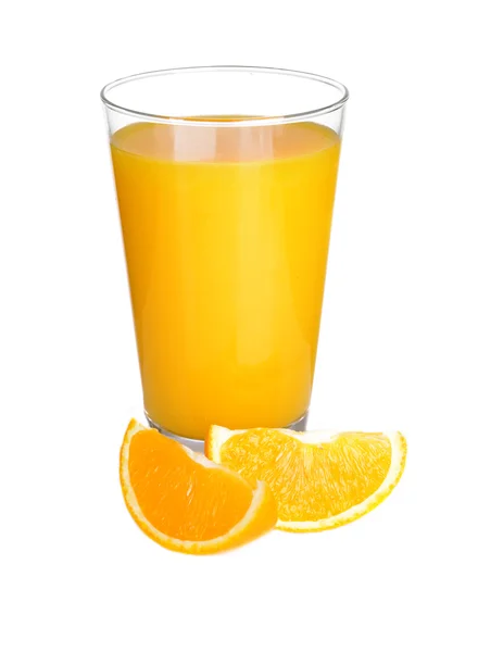 Copo de suco de laranja isolado em branco — Fotografia de Stock