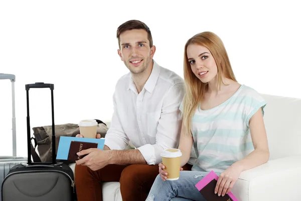 Pareja feliz con equipaje — Foto de Stock