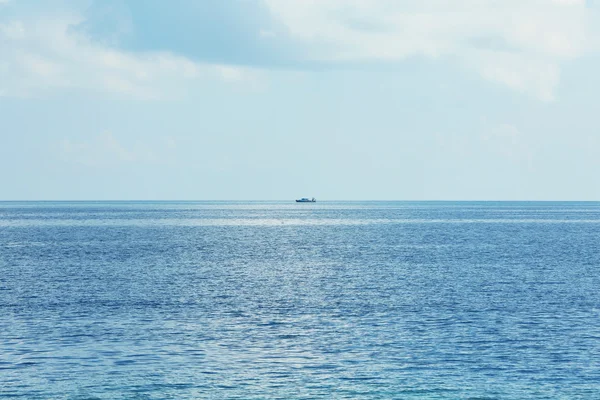 Blue ocean vatten — Stockfoto