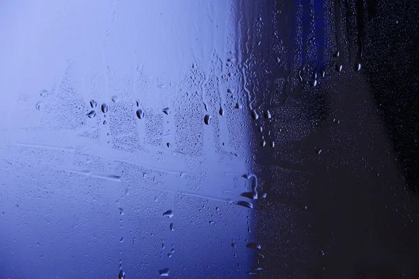 Szkło z kropli wody naturalnej — Zdjęcie stockowe