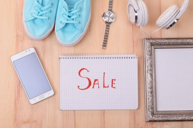 Satılık ahşap arka plan üstten görünüm şeyler istenmeyen