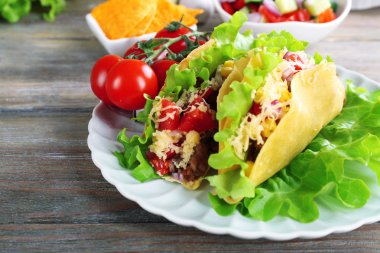 Sebze ile lezzetli taco