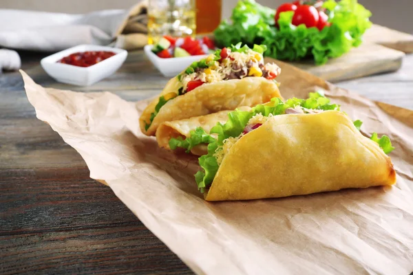 Chutné taco se zeleninou — Stock fotografie