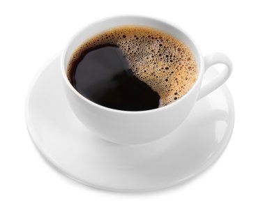 Beyaz üzerine izole edilmiş bir fincan kahve.
