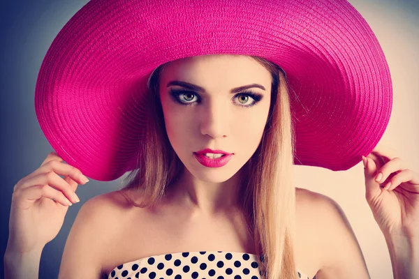 stock image Portrait of expressive model in hat, close-up