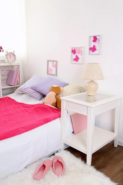 Bella camera da letto ragazze rosa — Foto Stock