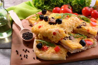 lezzetli ev yapımı pizza