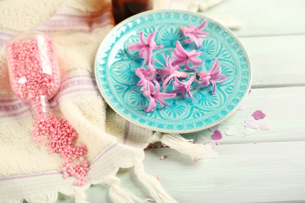 Beautiful spa composition with hyacinth flowers, close up — Stock Photo, Image