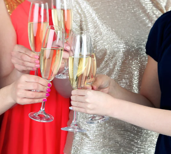 Meninas têm festa celebração — Fotografia de Stock