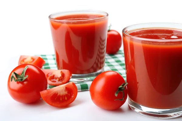 Copos de suco de tomate fresco — Fotografia de Stock