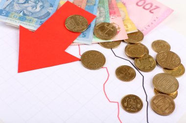 Para ve grafik belgesi üzerinde kırmızı ok kapat