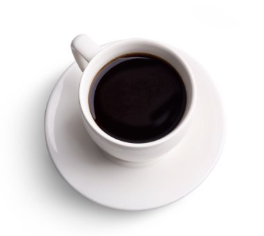 Beyaz üzerine izole edilmiş bir fincan kahve.
