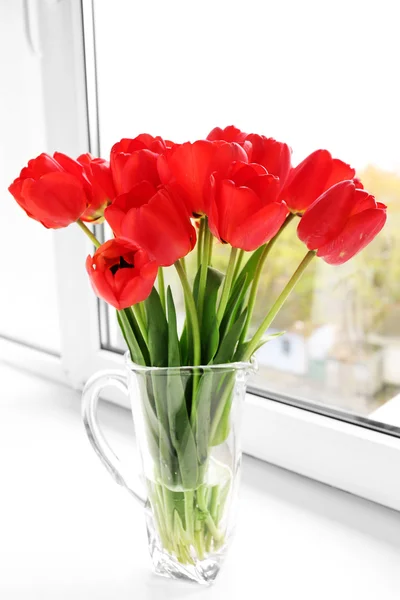 Buquê de tulipas frescas — Fotografia de Stock